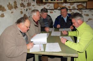 phoca_thumb_l_109 06.02 2011 urh- podolnica ocenjevanje suhih klobas 001 7